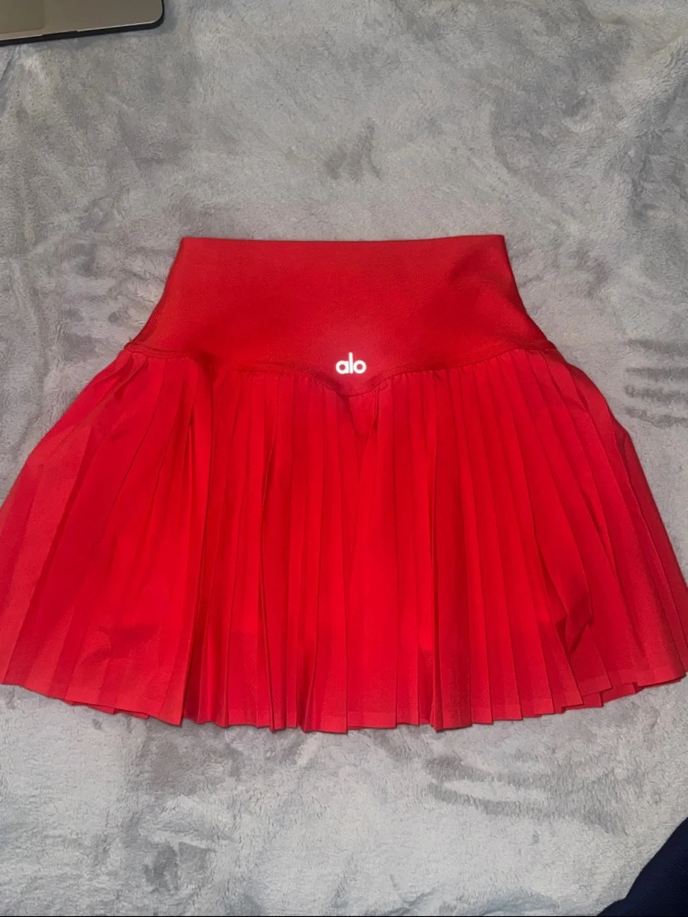 ALO Yoga skirt yoga night
